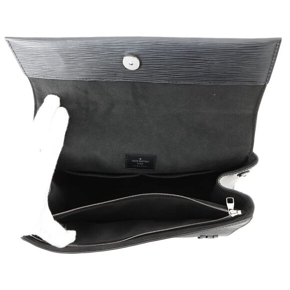 LOUIS VUITTON Cluny Size BB Epi Leather Noir - Picture 5 of 16